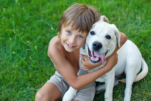 bambino con cane