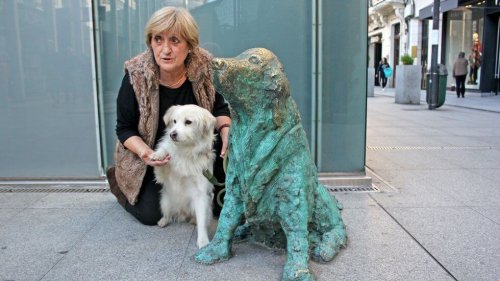 Monumento al cane abbandonato in Galizia