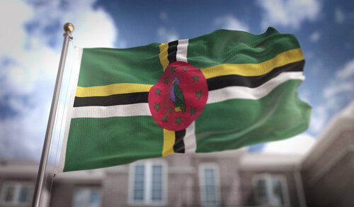 la bandiera nazionale della Dominica