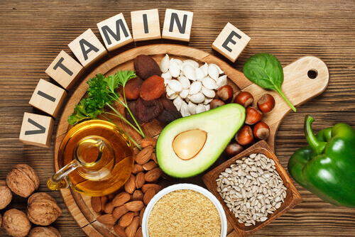 Alimenti che contengono vitamina E.